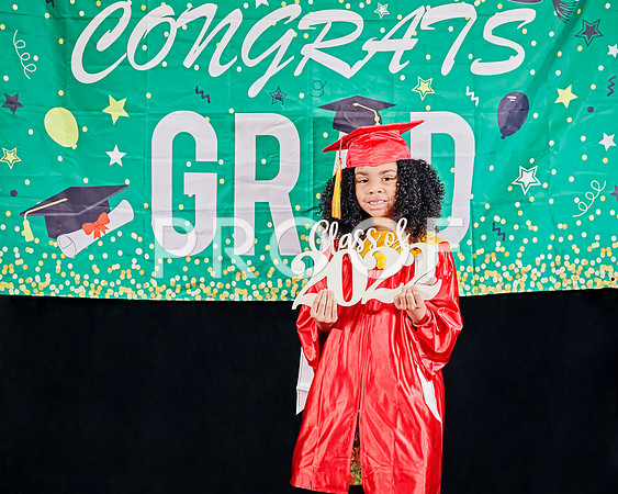 Terrin Haley - 2nd Pose - Graduation Package 1 + Spring Package D